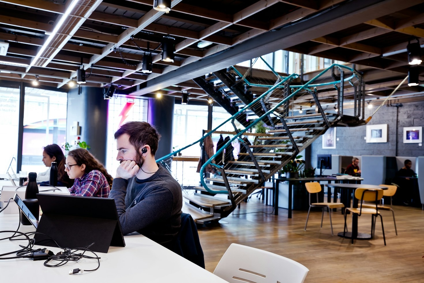 Maximizing ROI Through Integrated Digital Marketing Campaigns